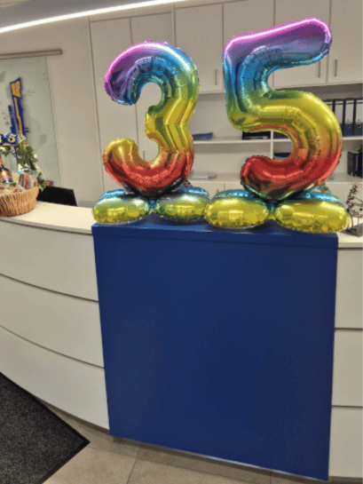 Empfang Arztpraxis Dr. Zeitner - 35 Jahre